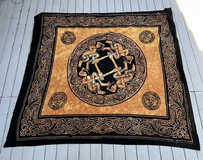 Vintage Tablecloth Wall Art Curtain Endless Knot Celtic Batik Book of Kells