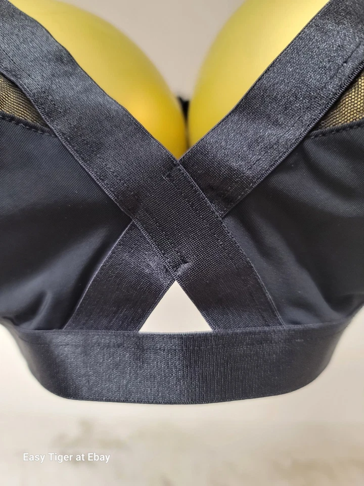 Gorgeous Black H&M Wirefree Bralette Bra Size S (TV) - Image 3 of 4