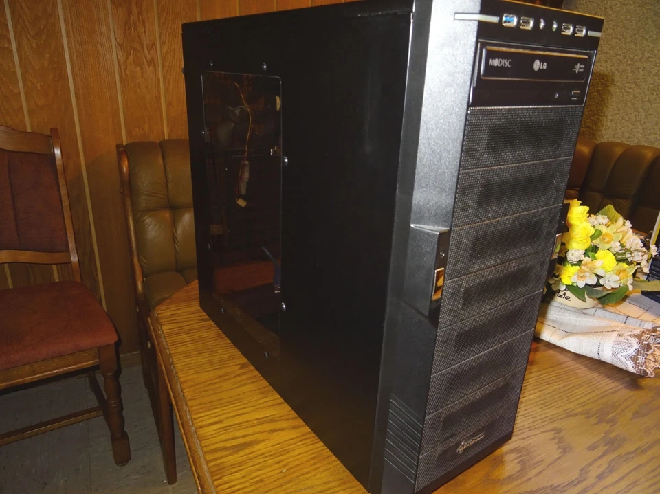 ATX-Midi Sharkoon Rebel9, Desktop Midi-Tower, 3 Lüfter, OVP - Bild 3 von 4