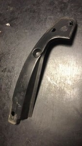 BMW E60 E61 MOTORHAUBE HAUBE WASSERRINNE ABDECKUNG VERKLEIDUNG VORNE LINKS 7034159