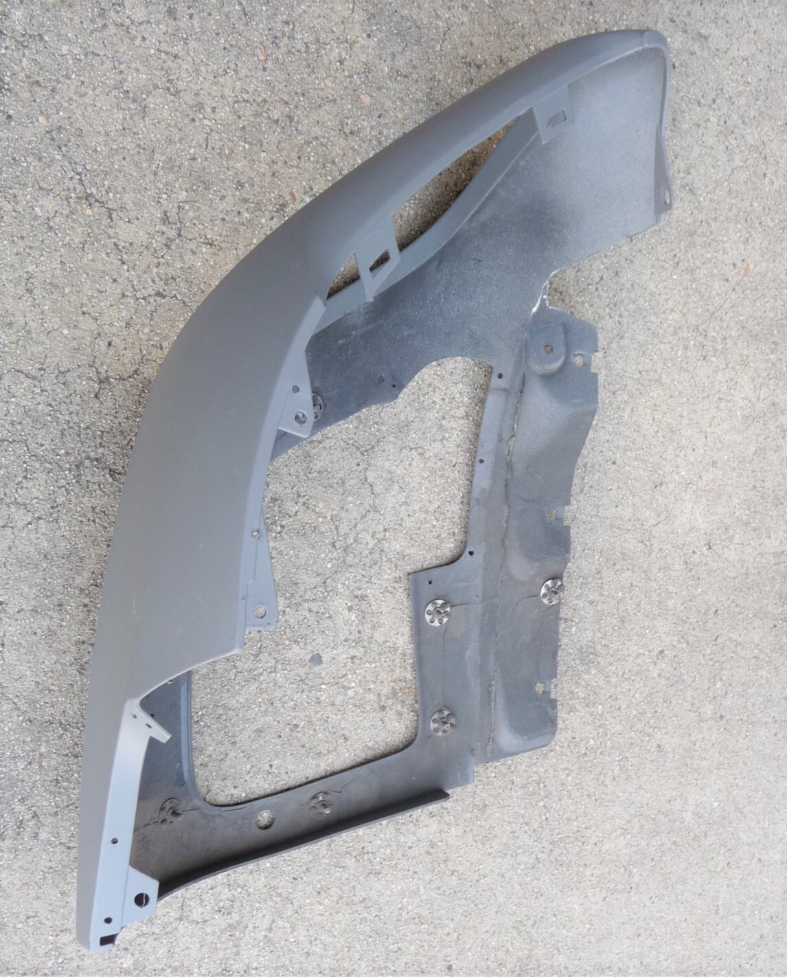 21 22 Ferrari 812 GTS F152M Rear Bumper Right Side Exhaust Fairing 88768400 OEM