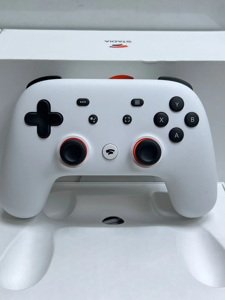 (LOT 2 PCS) GOOGLE STADIA CONTROLLER WIRELESS (WHITE) - Image 3 of 4