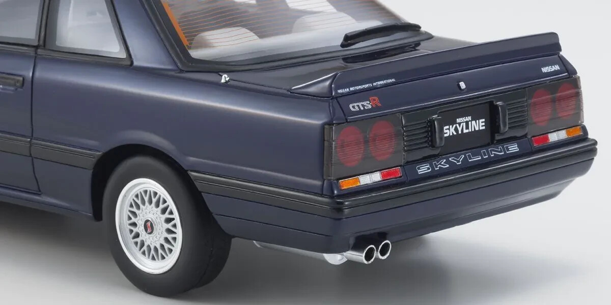 Kyosho Samurai 1/18 car Nissan Skyline GTS-R HR31 R31 Dark