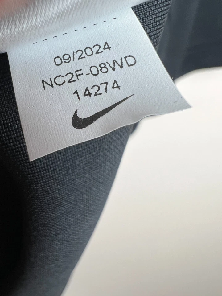 Nike Oregon Ducks #77 HAAKORCA Jersey Men's L Black Green Football Dri-FIT NCAA - Image 3 of 4