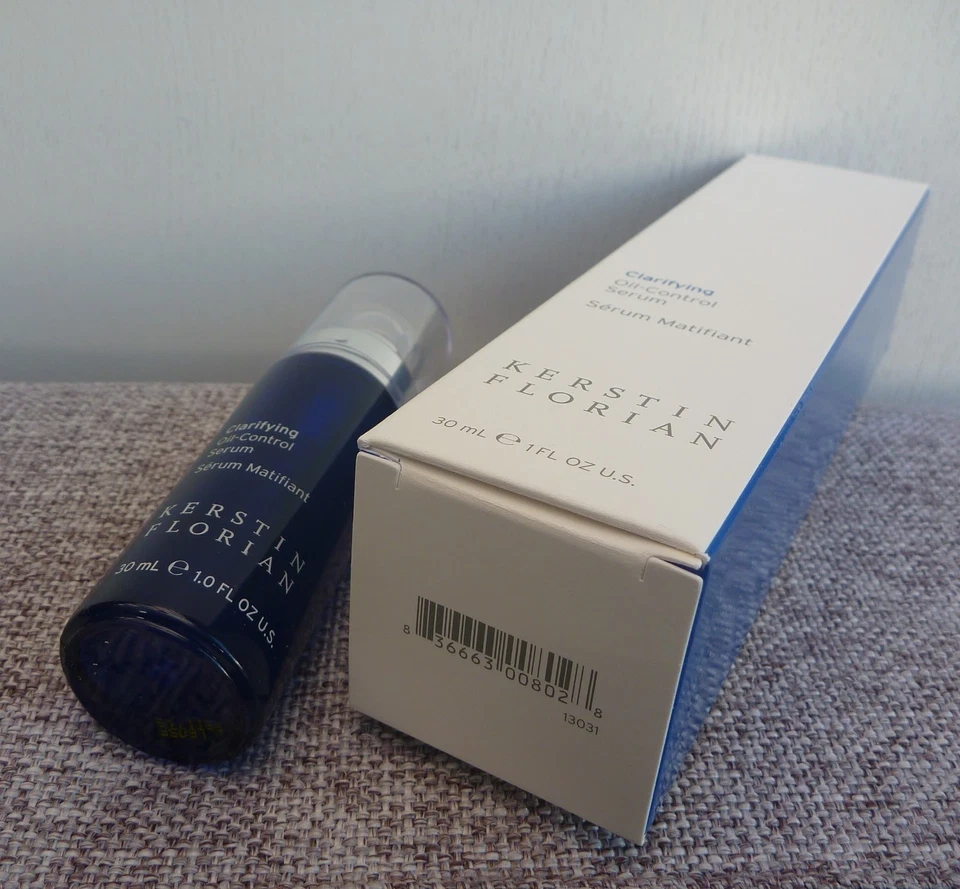 Suero de control de aceite clarificante Kerstin Florian, 30 ml / 1 oz, ¡Nuevo en caja! Foto 3 de 4