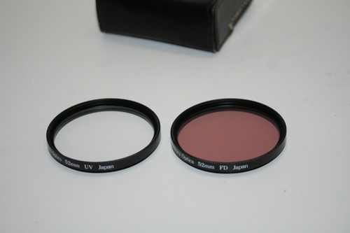 2 FILTERS MERKURY OPTICS 52mm UV & FD W/ CASE - Picture 2 of 3