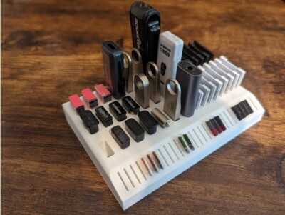 desk organiser for USB stick, microSD,SDcard