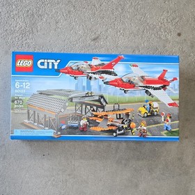 NEW SEALED LEGO City Airport Air Show 60103 Complete Set Box 670pcs Ages 6-12