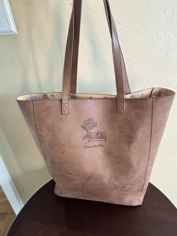 Bolso de Mano Disney Winnie the Pooh con Monedero Adjunto Excelente Estado Foto 3 de 4