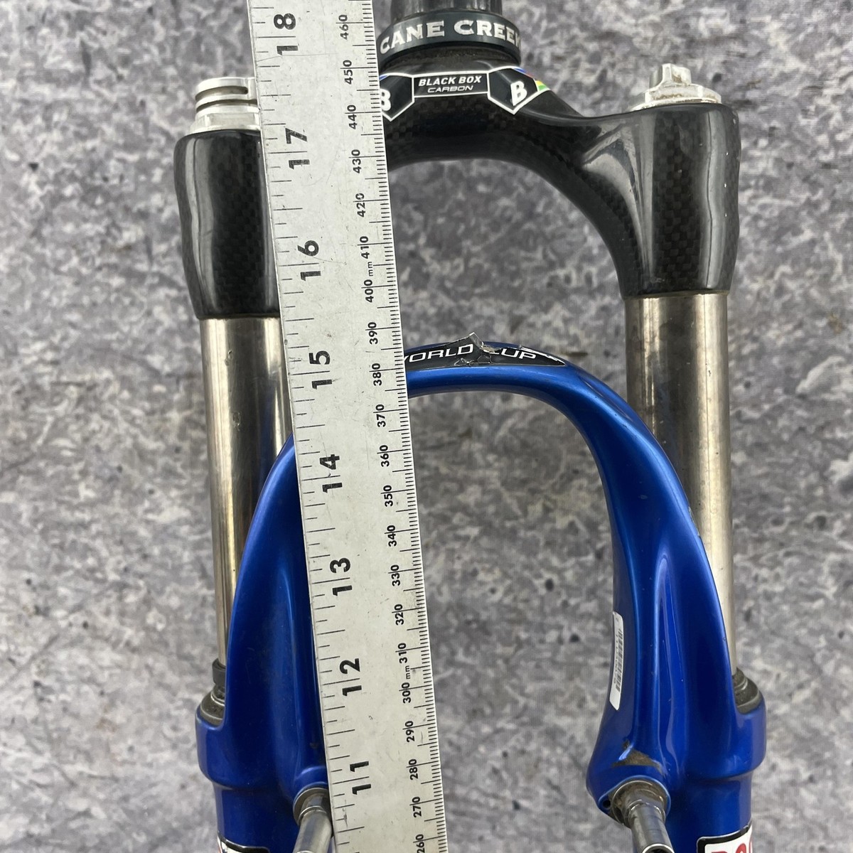 Vintage RockShox SID World Cup Fork 26 in BlackBox Carbon 1 1/8