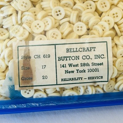 VTG Lot Of Bellcraft Button Co. Off White Cream Buttons CH 619