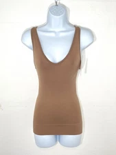 NWT Spanx Women's M SPANXsculpt Seamless Confortable Power Tank 10423R