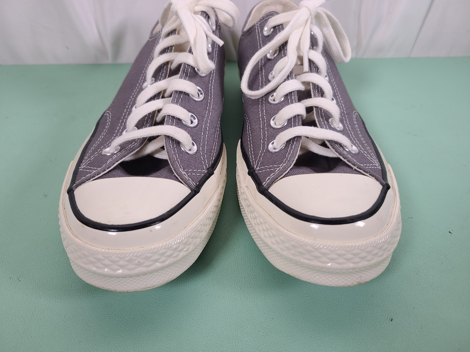 converse ct 70 chuck taylor all-star 164951C sz 8 men Gray Low tops