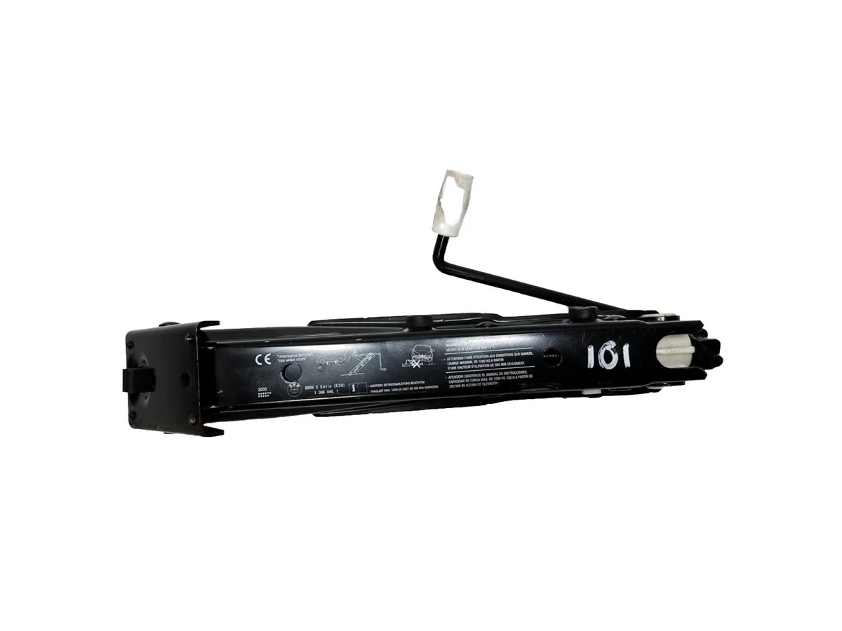 Portable car 2024 jack trunk