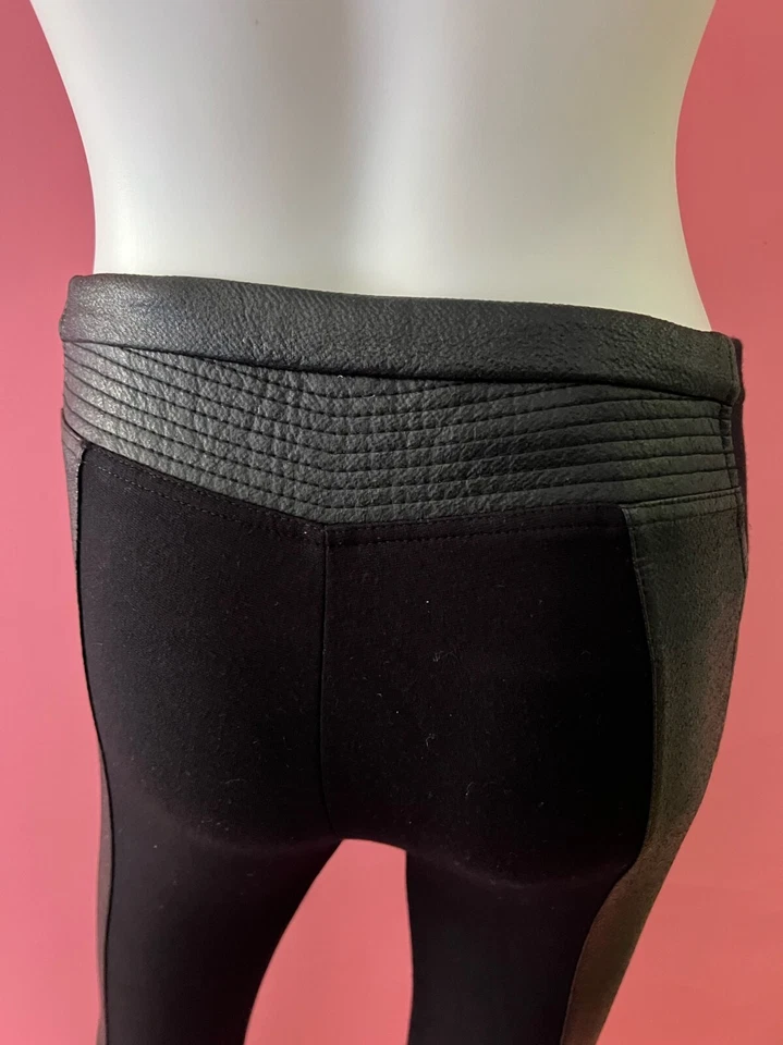 BCBGMaxazria Women's Pants Faux Leather Leggings Skinny Legs High Rise Black XS - Image 4 of 4