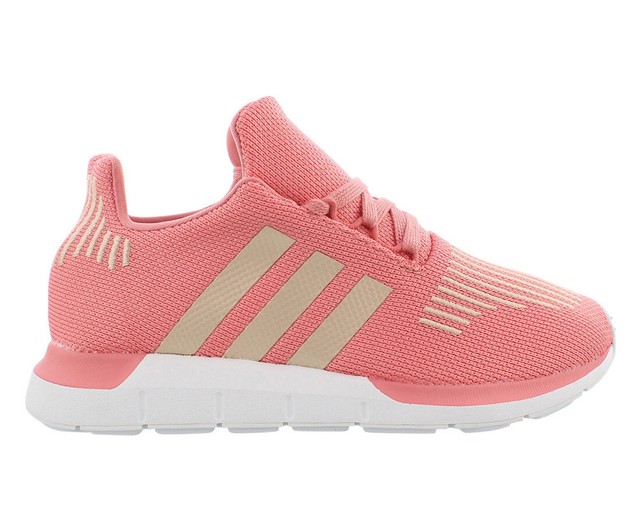 adidas swift run size 4