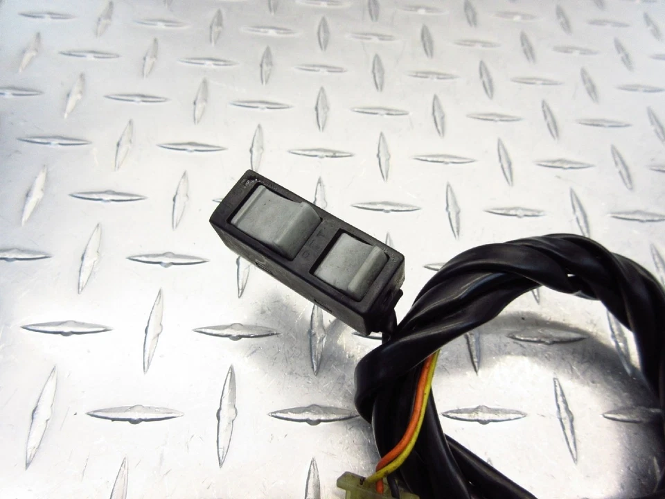 1983 83-85 Yamaha Venture XVZ12TD XVZ12 1200 INTERRUPTORES DE PANEL PROBADOS POR FABRICANTES DE EQUIPOS ORIGINALES Foto 3 de 4