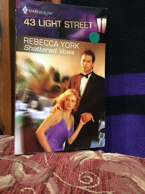 Harlequin Intrigue : Shattered Vows : Rebecca York : PB  Book Novel