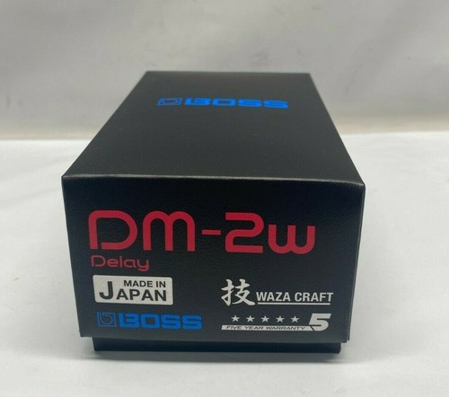 Boss DM-2W Delay Waza Craft Guitar Effects Pedal - Picture 7 of 8