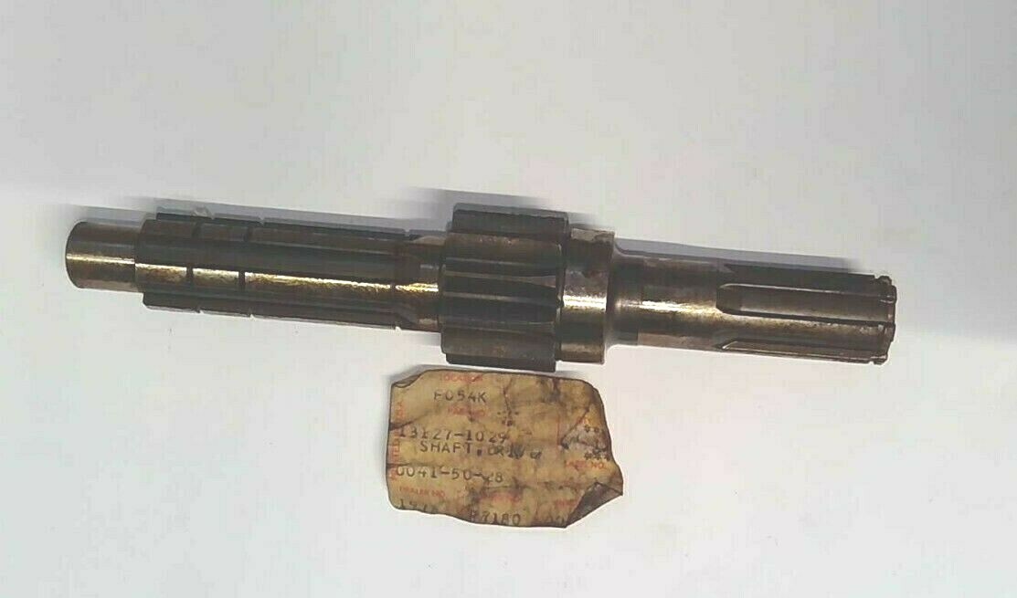 NOS Kawasaki KZ250 Z 250 CSR 1980-1981 Transmission Shaft 13127