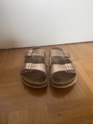Rosé Farbene Birkenstocks
