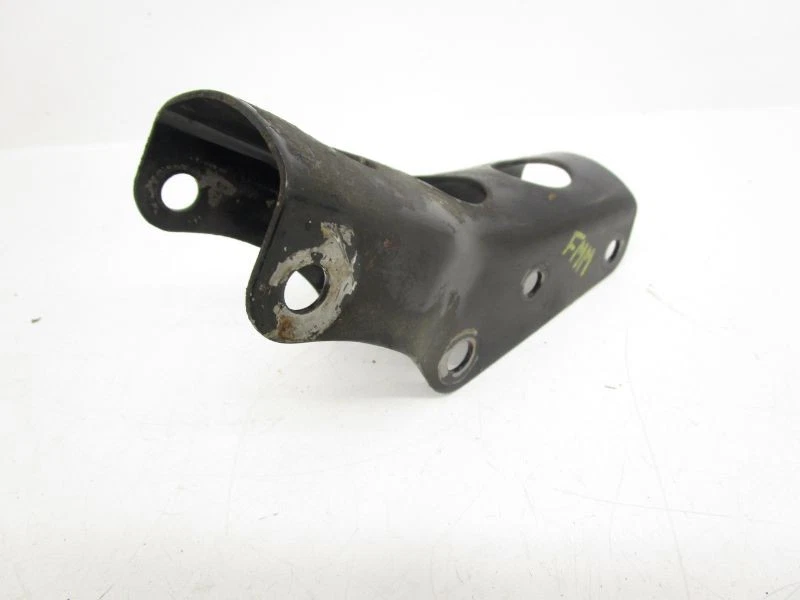 Нижнее переднее крепление двигателя 78 Honda CB 400T II Hawk 50351-413-000 1978 - Изображение 4 из 4