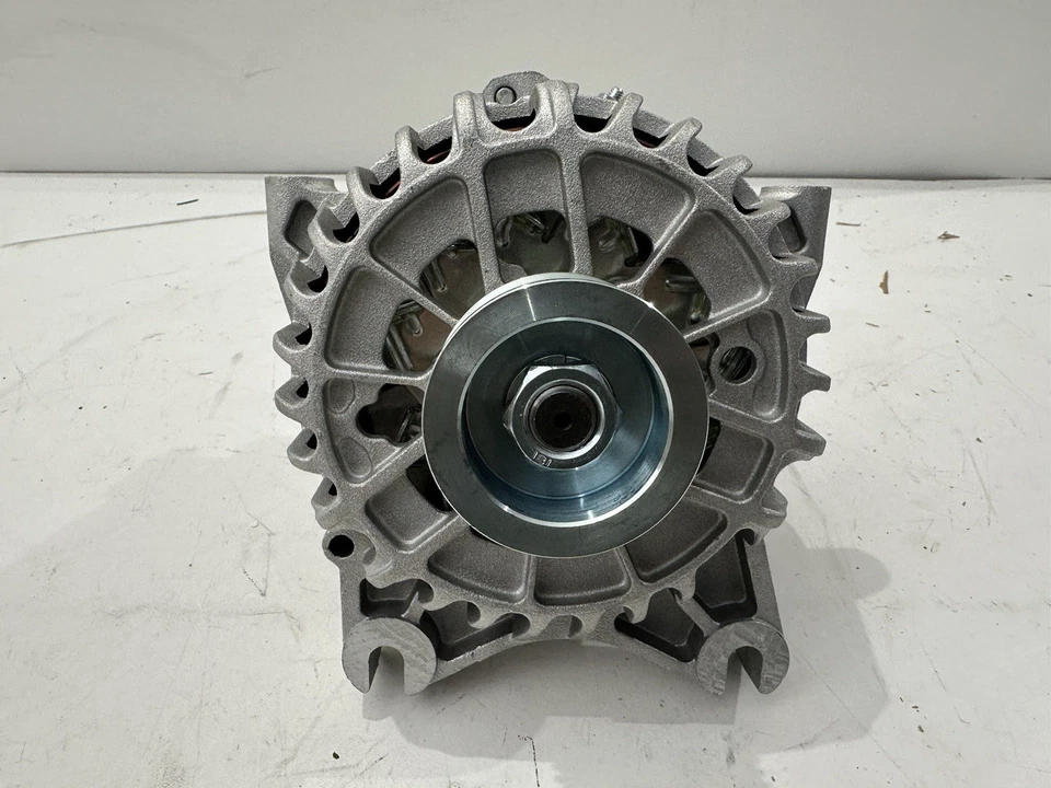 Alternator 7795 For Ford Crown Victoria Lincoln Town Car 4.6L 1998-2002 — 第 3/4 张图片