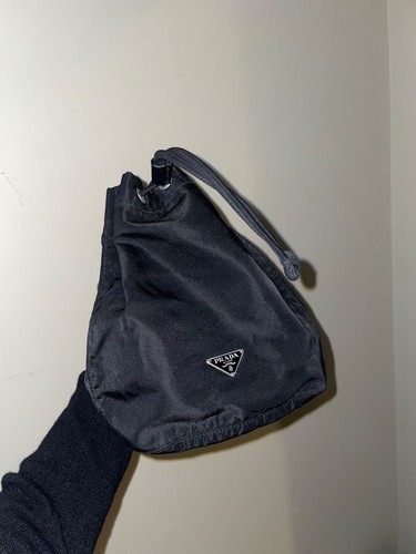 Prada Tessuto Nylon black drawstring pouch - Picture 2 of 10