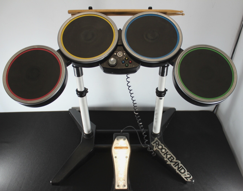 Xbox 360: Rock Band Bundle - Drum Set w/ Stand + Drumsticks + Mic + 2 Games - Picture 3 of 24