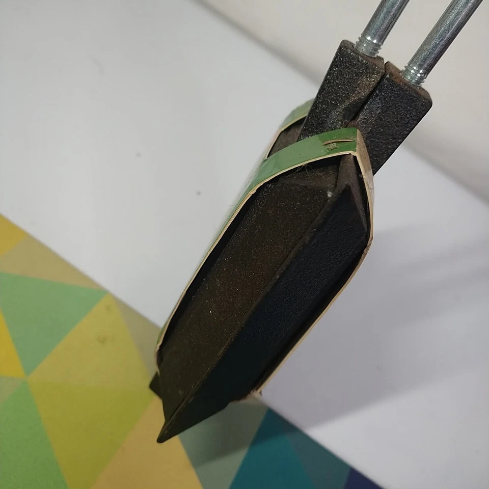 Coghlan's Cast Iron Camp Cookers Outdoor Cooking Toasts & Grills Over Campfires - Image 4 of 4