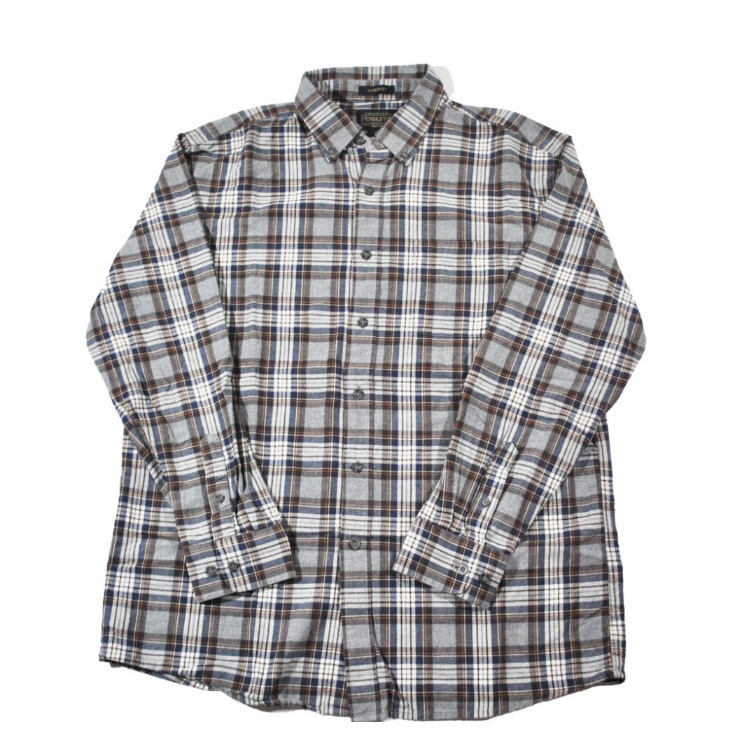 Pendleton Button Shirt Size Large - image 1