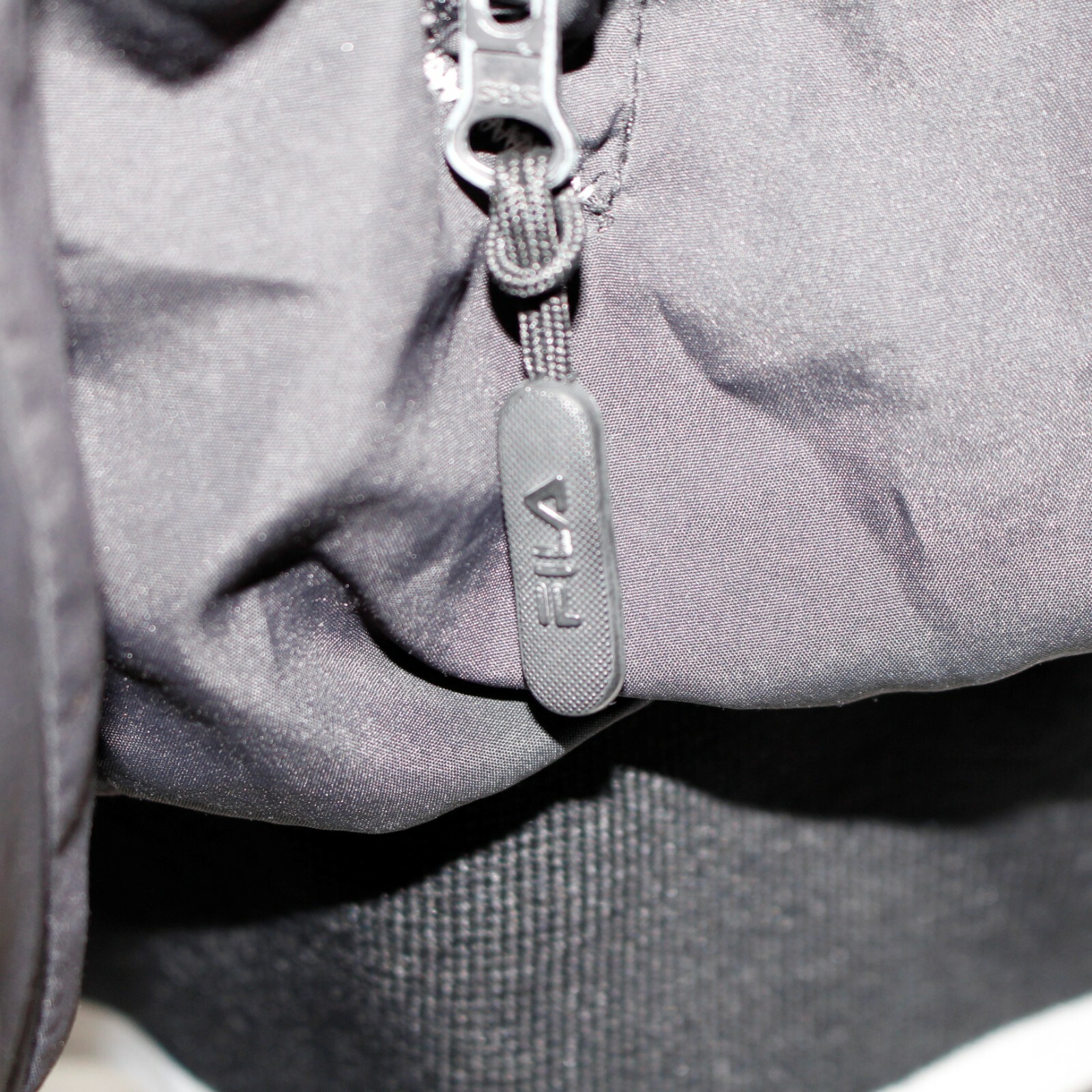 Giacca a vento Fila zip cappuccio regolabile polsino manica vita tasche taglia L