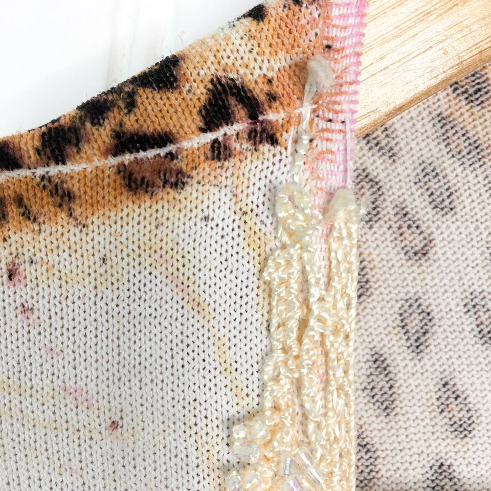 Cárdigan Alberto Makali Mujer Grande Rosa Beige Tejido Floral Animal Suéter Cuentas Foto 3 de 4