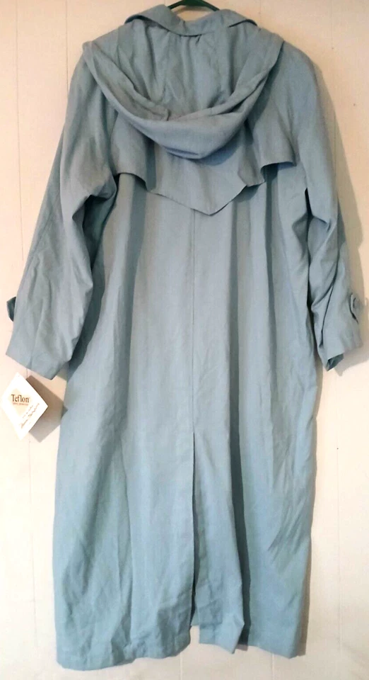 Norm Thompson trench coat women XL blue button close hood, belt, New with Tags - Image 2 of 4