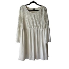 CALSTYLE White Lace Pleated Bell Sleeve Mini Dress Medium Round Neck Romantic