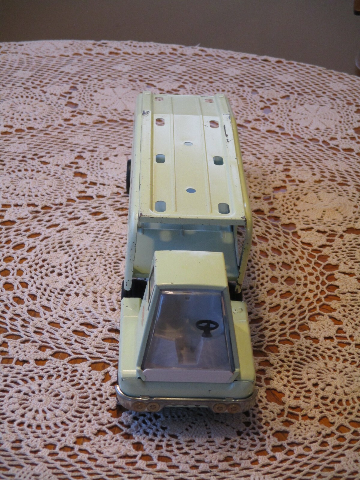 Foto 2 di 8