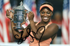 TENNIS: SLOANE STEPHENS SIGNED 6x4 US OPEN TROPHY CELEBRATION PHOTO+COA *USA*