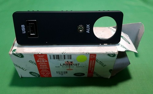for LAND ROVER RANGE ROVER EVOQUE A/V JACK AND USB CONSOLE SOCKET LR034197