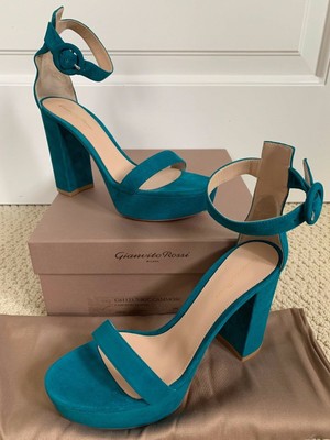 teal pumps