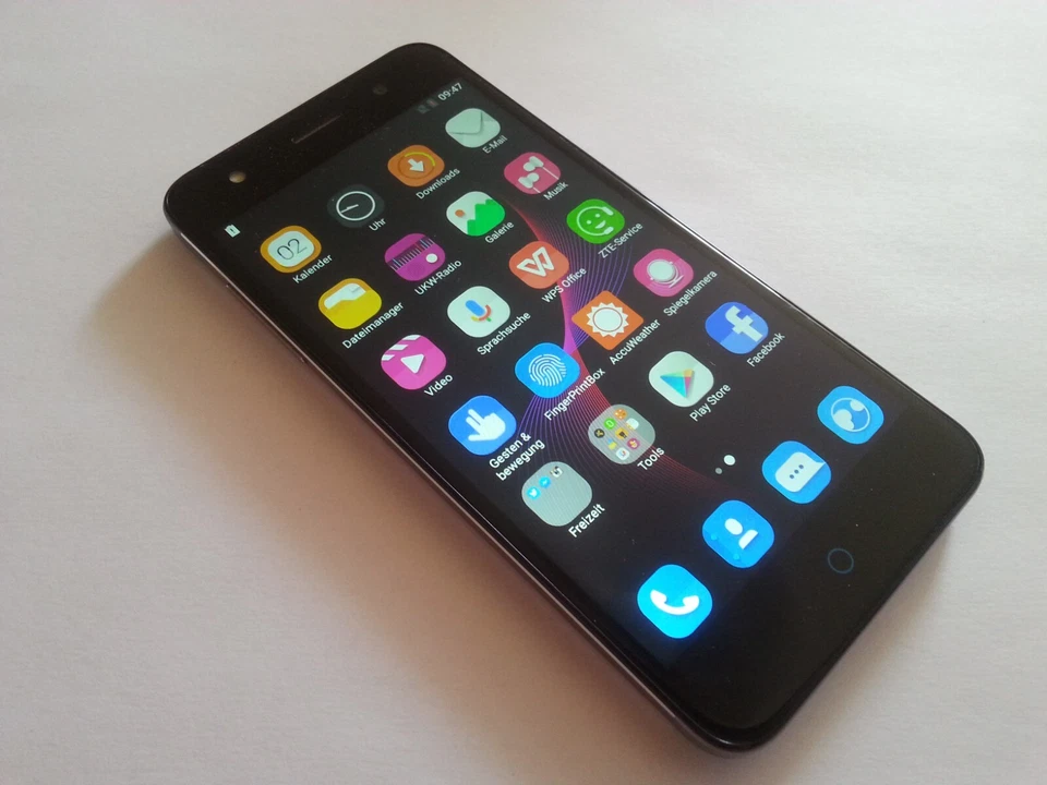 ZTE BLADE V7 LITE DUAL SIM 16GB SILBER NEUW.+VIELE EXTRAS+RECHNUNG+DHL VERSAND - Bild 2 von 4