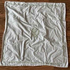 Garnet Hill Euro Sham Pillow White Green  Embroidered Scalloped Monogram “K”