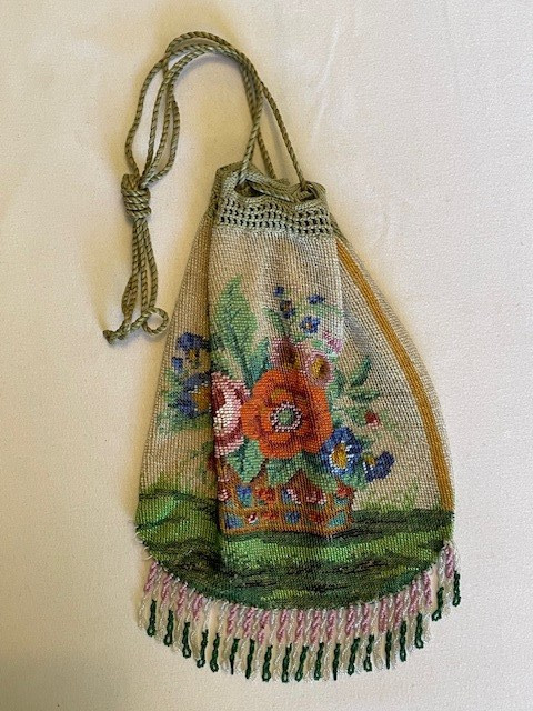 Antique Floral Pattern Beaded Drawstring Bag, Exc… - image 5