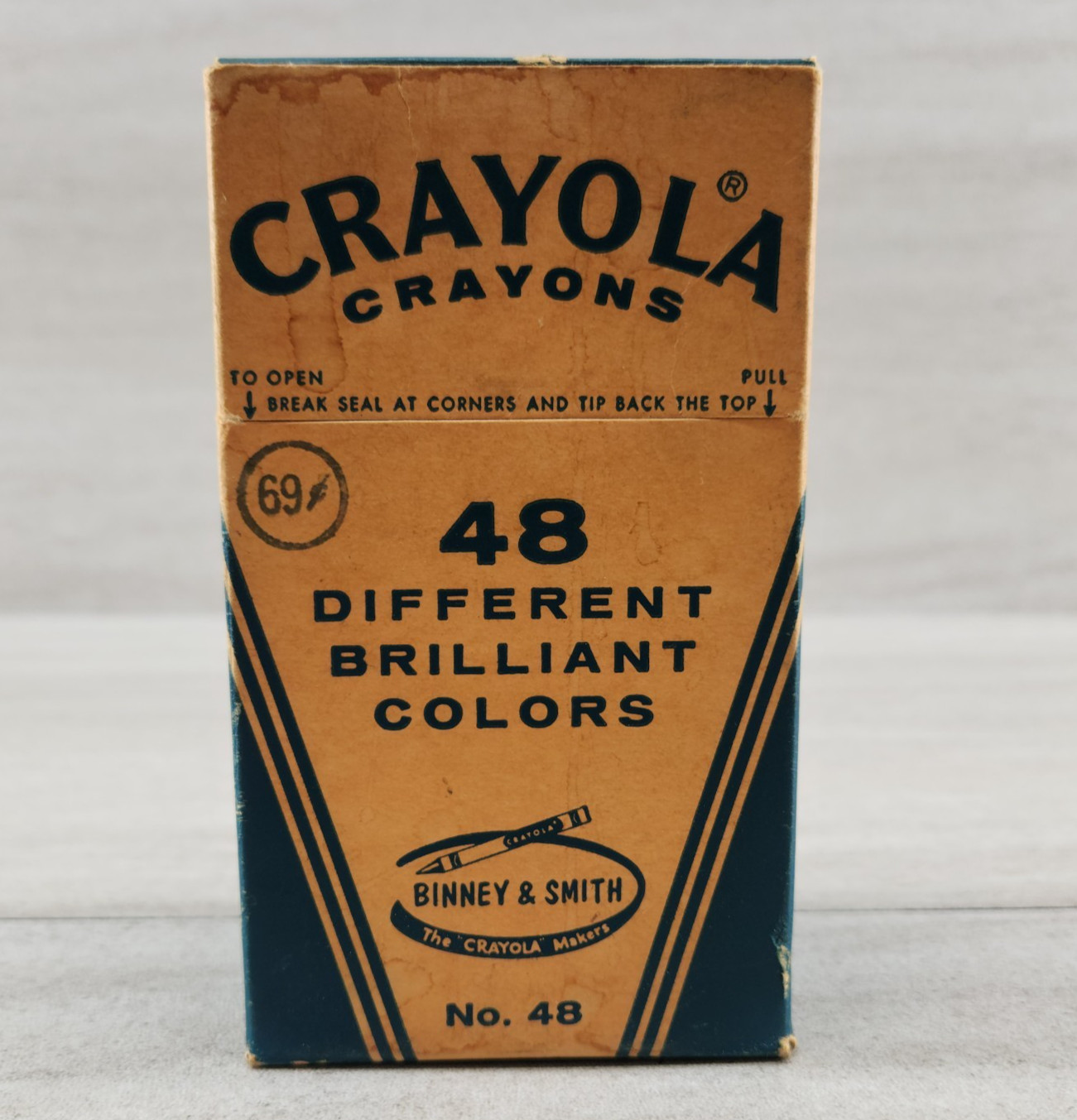 Vintage Crayola Crayons 48 Count 69 Cent Box 1968&ndash;72 Binne