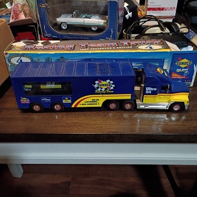 Sunoco Racing Team Model Truck Vintage 1997  Collector's Edition
