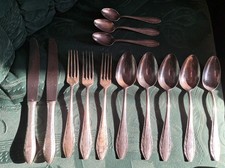 13 teiliges Besteckset Versilbert Messer Gabel Löffel Teelöffel