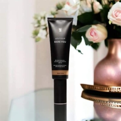 Younique  SPF 30 BB Tinted Moisturizer  Fair Light 