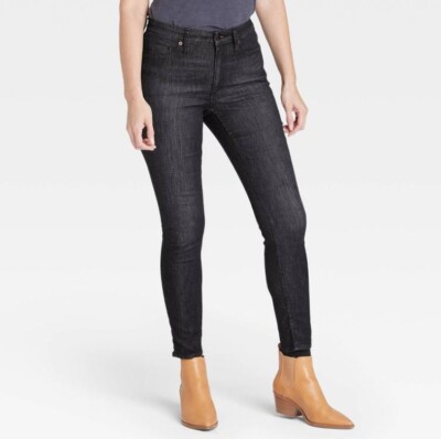Women's High-Rise Skinny Jeans Universal Thread Sulfate Black Rinse