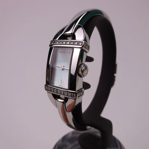 Gucci Watch 6800L Diamond Set Watch Mother of Pearl Dial Ladies Vintage Box - Picture 2 of 23