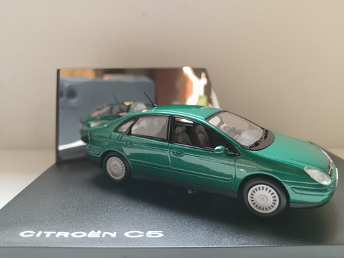 Coffret Citroën C5 vert Norev 1/43 - Foto 6 di 14