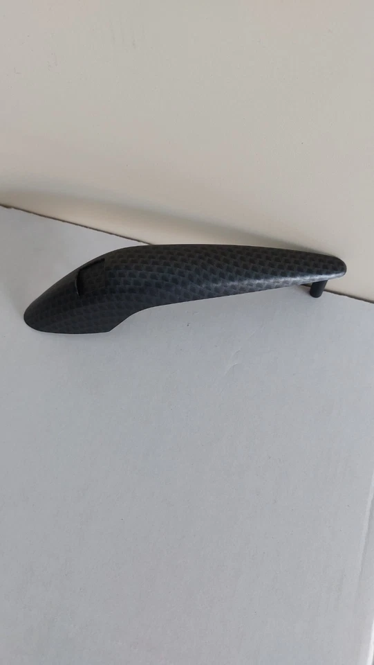 CRESTA PARAFANGO CARBON LOOK PIAGGIO VESPA GTS GTS SUPER SPORT 605465M004 - Immagine 2 di 2